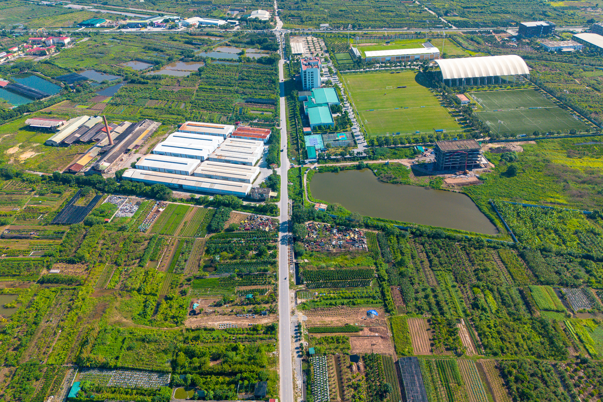 Toàn cảnh khu vực sắp xây sân vận động lớn nhất Việt Nam tại Hưng Yên: Sức chứa gấp rưỡi sân Mỹ Đình, do Vinhomes xây dựng- Ảnh 2.