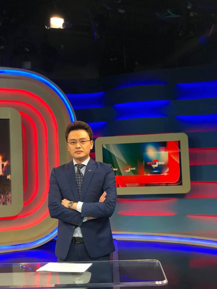 Nam sinh từng bị thầy cô phạt nặng vì đi đánh nhau giờ xuất hiện trên TV mỗi ngày, từng giữ vai trò quan trọng tại A80- Ảnh 1.