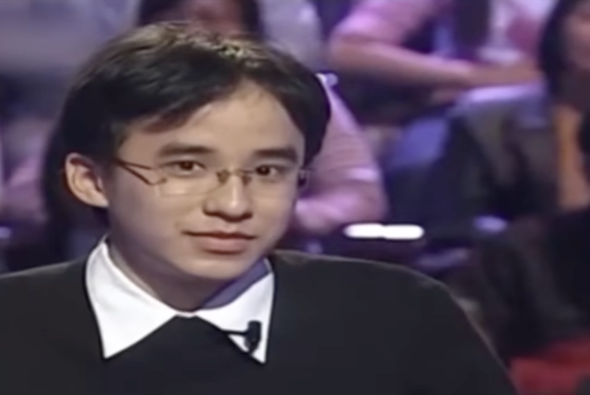 Chàng sinh viên tham gia Ai Là Triệu Phú, tình cờ bật mí ước mơ với MC Lại Văn Sâm, 1 tháng sau nhận cuộc gọi thay đổi cuộc đời- Ảnh 1. Chàng sinh viên tham gia Ai Là Triệu Phú, tình cờ bật mí ước mơ với MC Lại Văn Sâm, 1 tháng sau nhận cuộc gọi thay đổi cuộc đời- Ảnh 1.