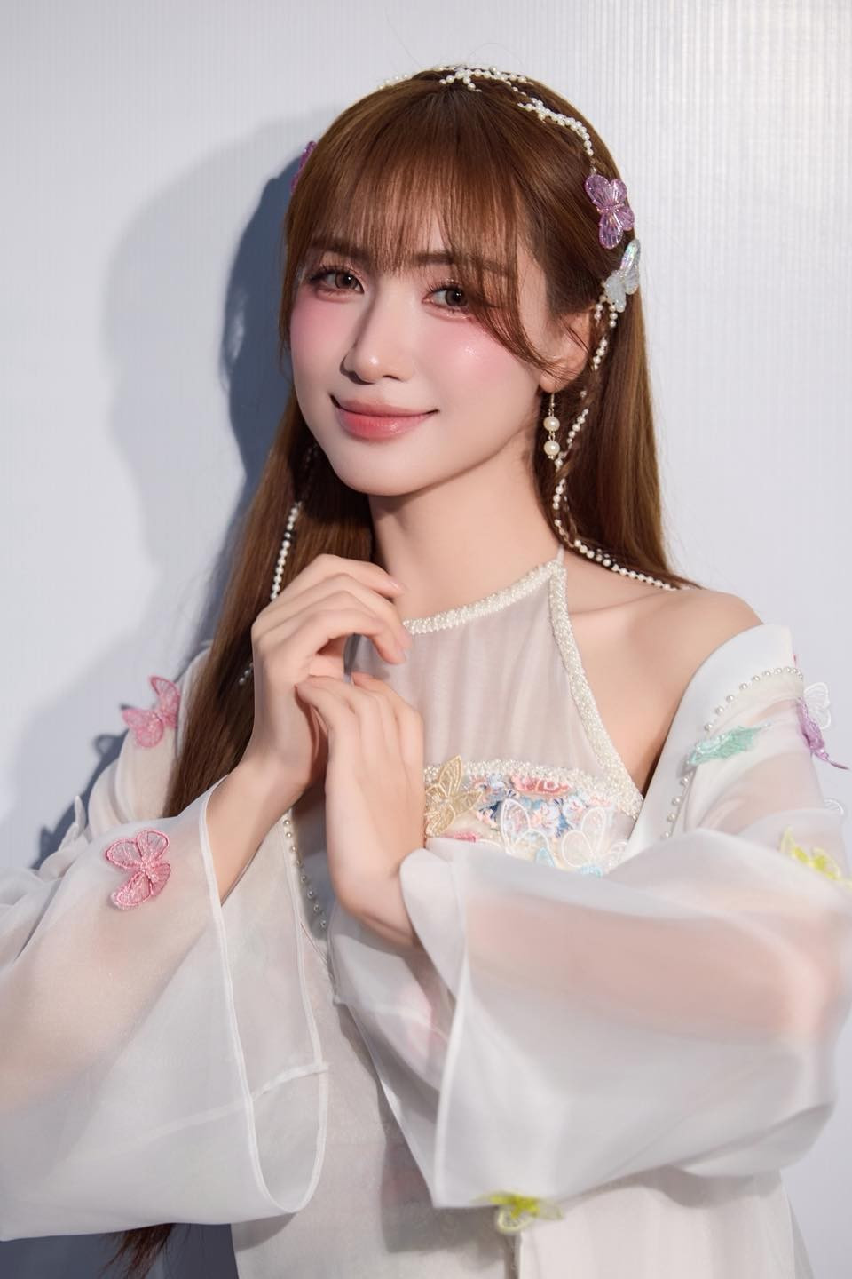 Nghệ sĩ ủng hộ hàng tỷ đồng cho người dân Đắk Lắk - Ảnh 2.