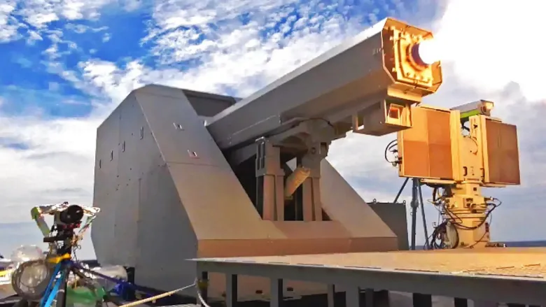 Nhật Bản bất ngờ hé lộ "quân bài tẩy", đủ sức tiêu diệt tên lửa siêu vượt âm Trung Quốc?- Ảnh 1. Nhật Bản bất ngờ hé lộ "quân bài tẩy", đủ sức tiêu diệt tên lửa siêu vượt âm Trung Quốc?- Ảnh 1.