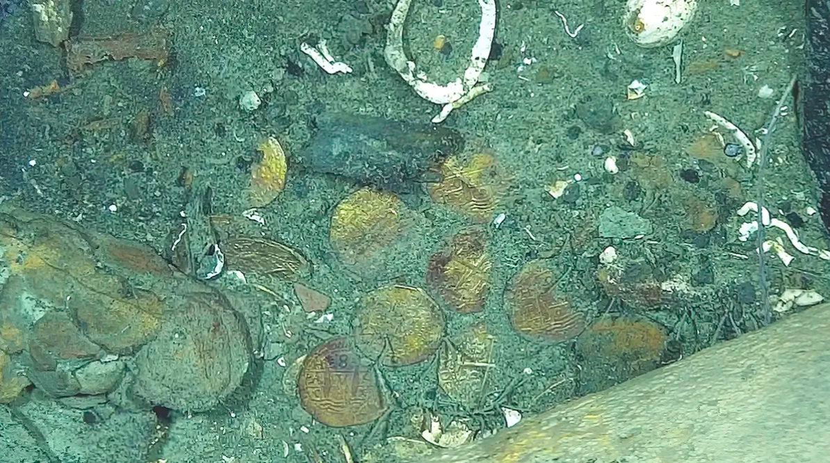 Phát hiện 90 tấn vàng, 237 tấn bạc và ngọc lục bảo trị giá hơn 400 nghìn tỷ đồng trên một con thuyền- Ảnh 2.