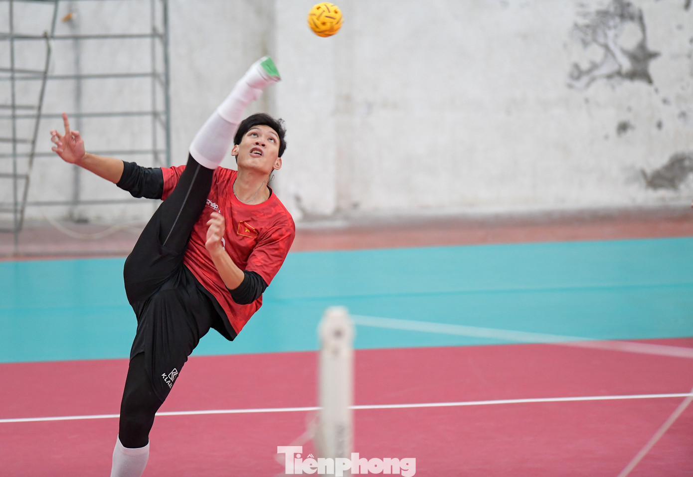 Đội tuyển cầu mây Việt Nam đêm ngày tập luyện, quyết lần nữa đánh bại Thái Lan- Ảnh 9.