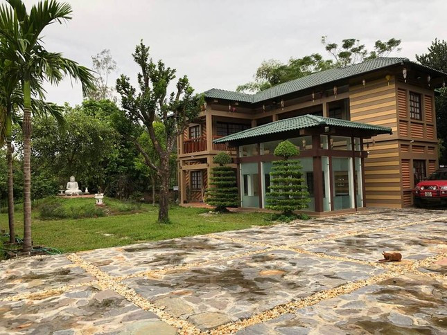 Nữ NSƯT 2 lần đò, chủ nhà vườn vài nghìn m2 ở Hà Nội: Tặng chồng cũ căn nhà ở TP.HCM, U60 có người thương- Ảnh 3.