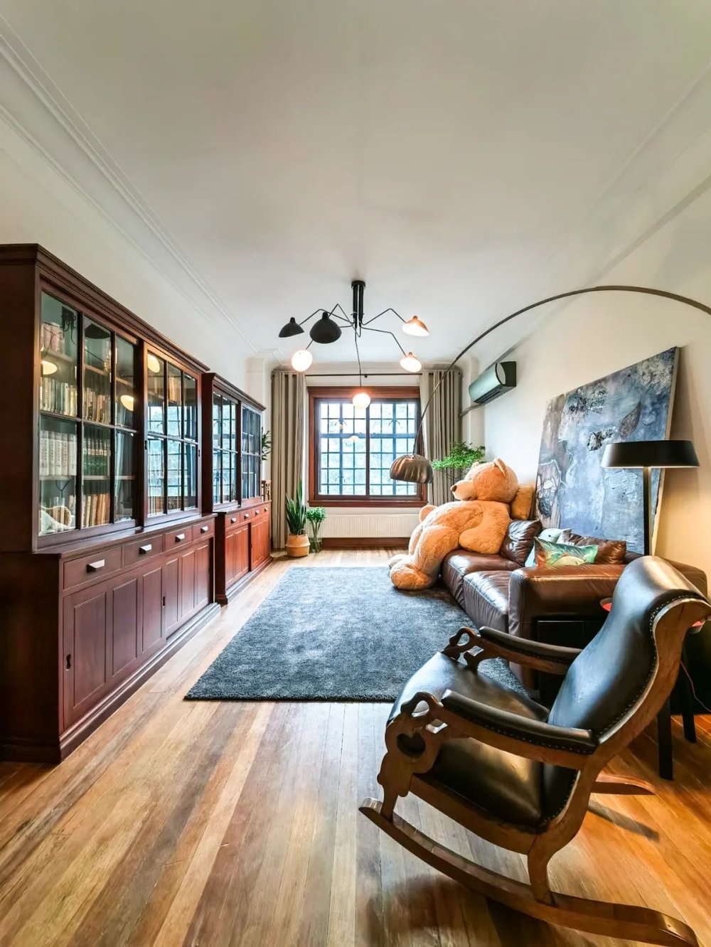 Bên trong căn chung cư xây từ năm 1924 có giá 106 tỷ- Ảnh 12.