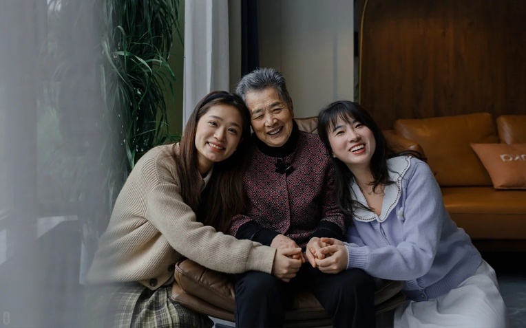 3 cách hiếu thảo phản tác dụng: Con cái càng xông xáo, người cao tuổi càng ngột ngạt- Ảnh 1.