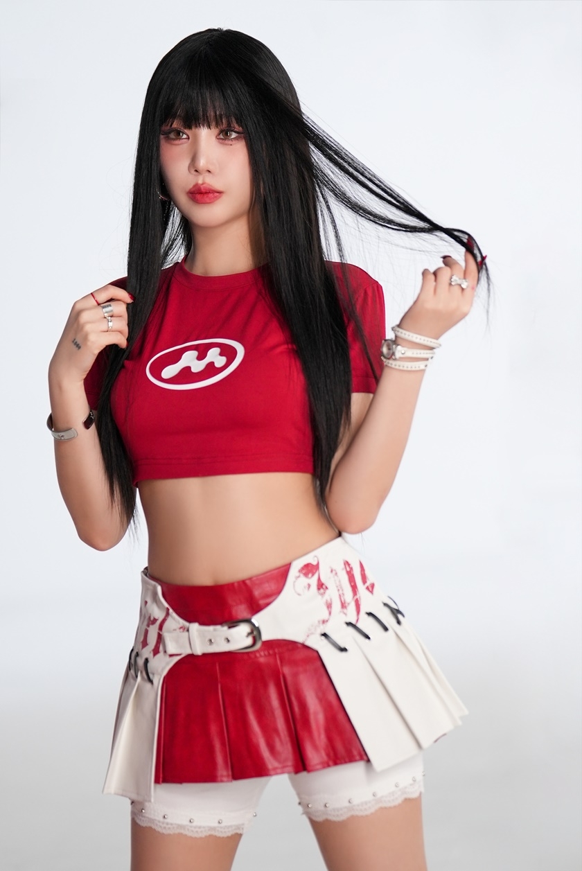 Dấu chấm hết của 1 ng&ocirc;i sao: Mỹ nh&acirc;n kh&iacute; chất sụp đổ v&igrave; bạo lực học đường, ế v&eacute; đến mức bị huỷ 17 show- Ảnh 5.