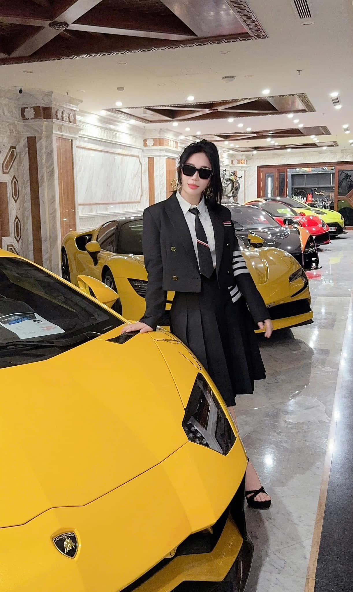 Những bức ảnh chấn động của vợ chồng chủ thẩm mỹ viện Mailisia trước khi bị bắt- Ảnh 4. Những bức ảnh chấn động của vợ chồng chủ thẩm mỹ viện Mailisia trước khi bị bắt- Ảnh 4.