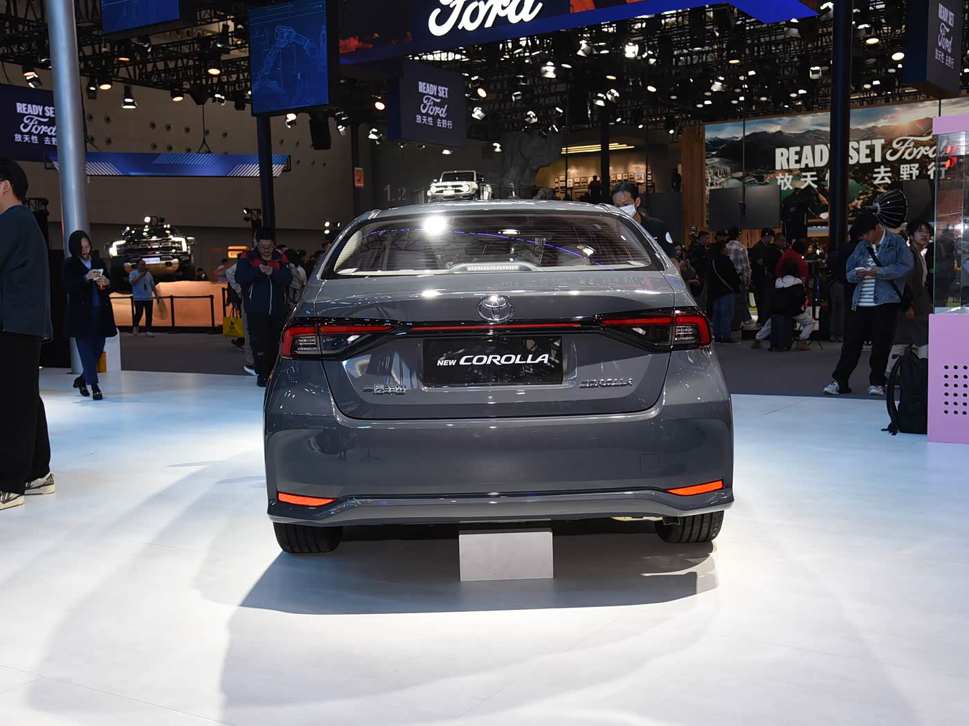Toyota Corolla 2026 ra mắt: Mặt trước như Camry, màn hình khủng, về Việt Nam có thể vực dậy doanh số trước Civic, Mazda3- Ảnh 4.