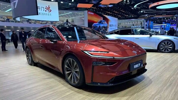 Toyota bZ7 EV dùng động cơ điện Huawei- Ảnh 1.