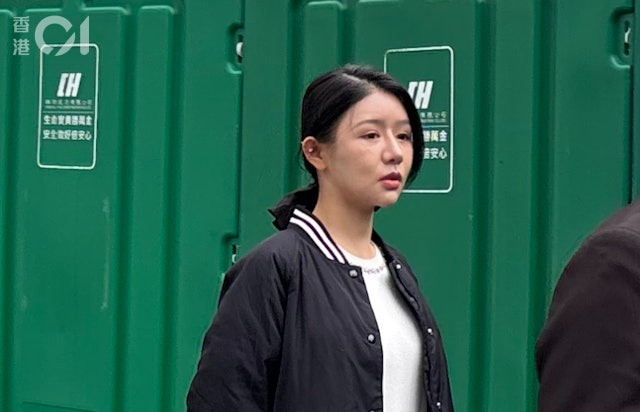 Hoa hậu Gen Z phờ phạc, cúi đầu thừa nhận 2 tội danh  trước tòa trong ngày bị xét xử- Ảnh 3.