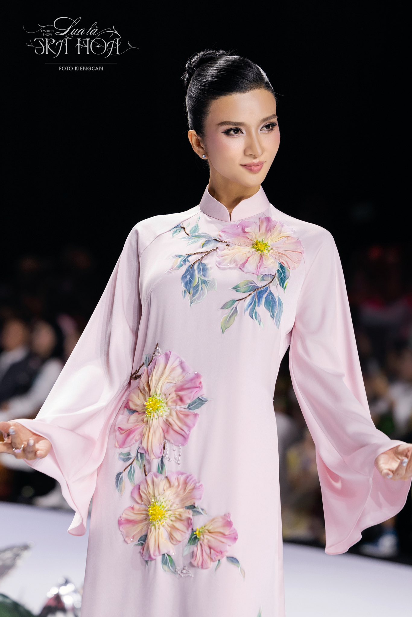 Nữ NSƯT vẫn là tuyệt sắc mỹ nhân ở tuổi 38- Ảnh 9.