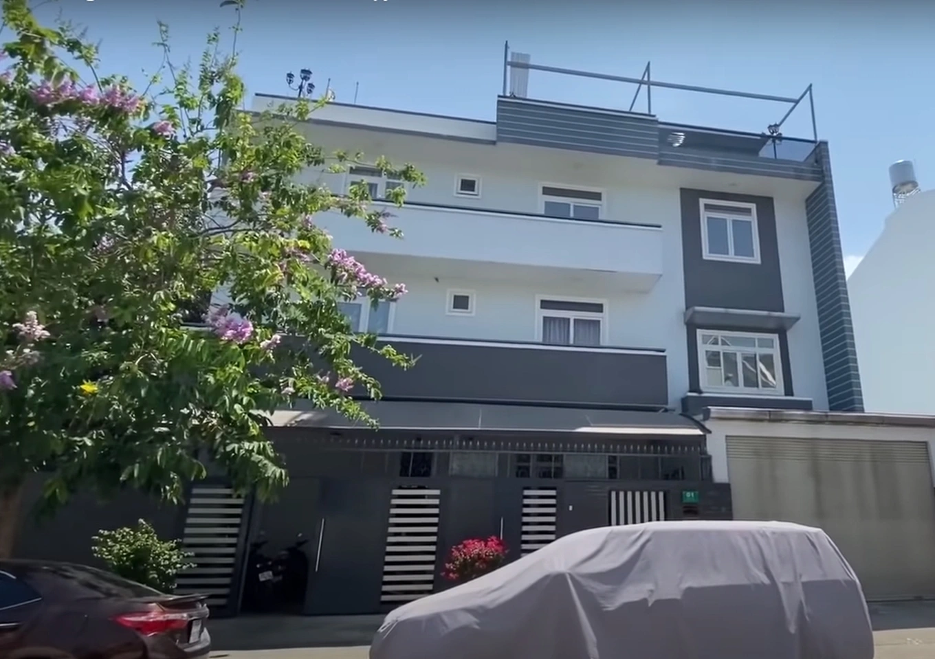 Nam NSƯT trượt danh hiệu NSND vì 1 sai lầm: 3 đời vợ, 5 con thuận hòa, ở biệt thự xa hoa- Ảnh 2. Nam NSƯT trượt danh hiệu NSND vì 1 sai lầm: 3 đời vợ, 5 con thuận hòa, ở biệt thự xa hoa- Ảnh 2.