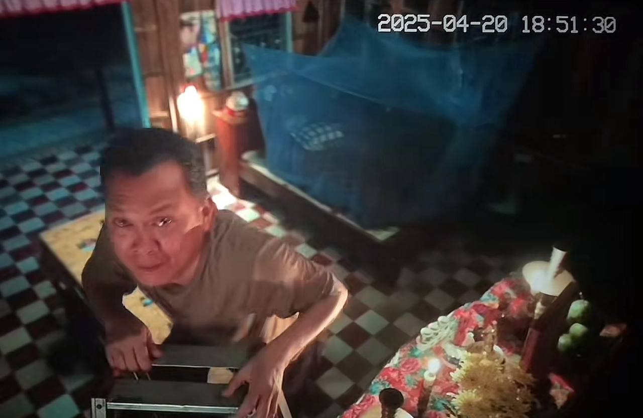 Cảnh người đàn ông miền Tây khóc lóc cầu xin 1 điều qua camera khiến hàng triệu người không thở nổi- Ảnh 2.