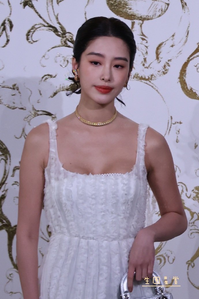 Mỹ nhân 92 sinh con cho thiếu gia tập đoàn bị nhà nội "cấm cửa", nhan sắc giờ tàn tạ đến thương- Ảnh 2.