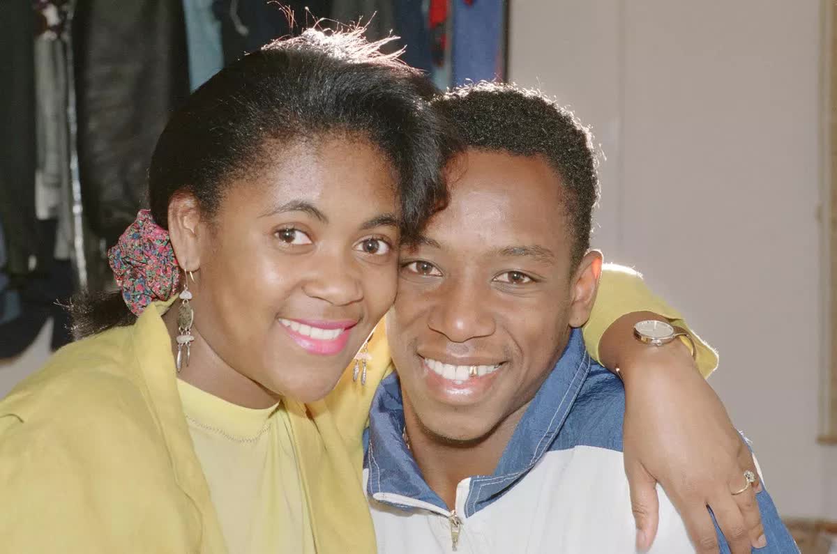 Huyền thoại I. của Arsenal có 8 người con từ nhiều người khác nhau, ngoại tình còn dẫn Huyền thoại I. của Arsenal có 8 người con từ nhiều người khác nhau, ngoại tình còn dẫn