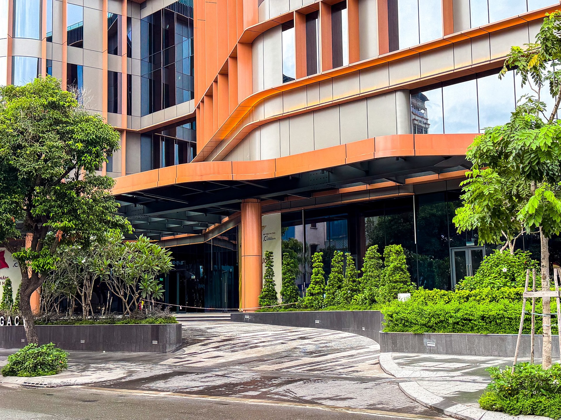 Ngắm cơ ngơi hàng nghìn tỷ của Tập đoàn Trung Thủy - gia đình chồng hoa hậu Đặng Thu Thảo- Ảnh 12.