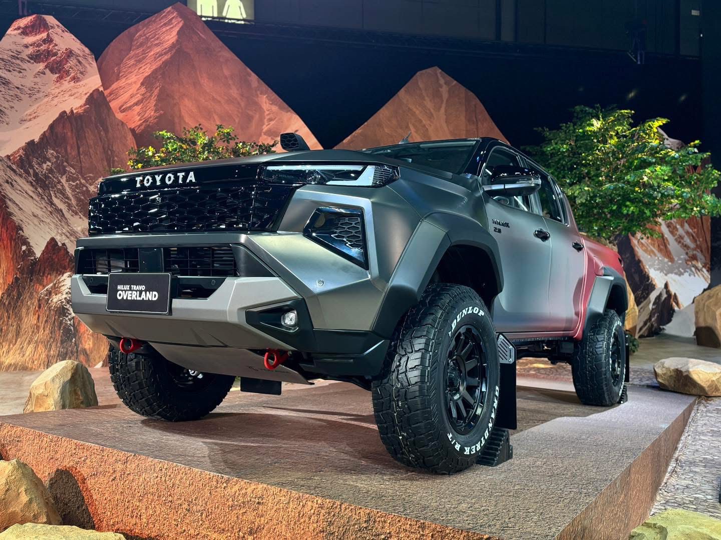 Toyota Hilux 2026 về Việt Nam tới đây mà thêm bản này thì nhiều dân chơi sẽ thích: Máy mạnh hơn, hầm hố như Ranger Raptor- Ảnh 2.