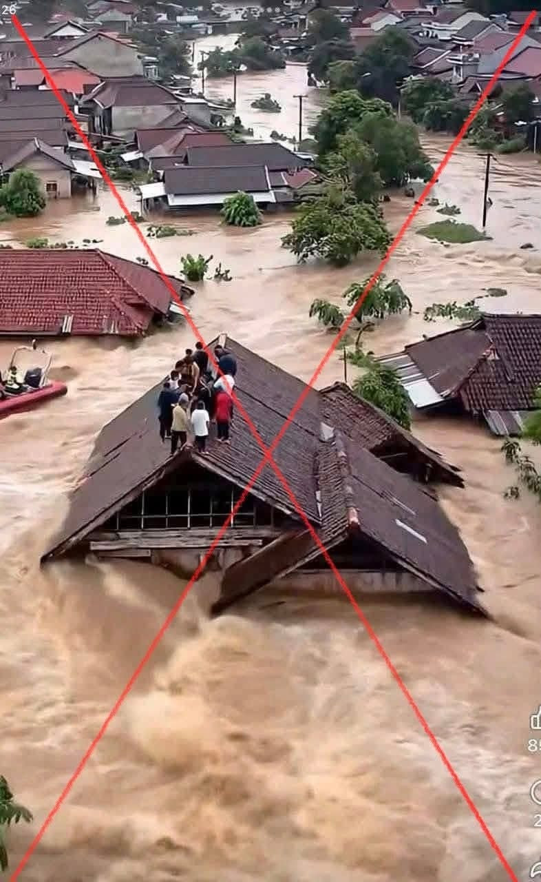 Phẫn nộ dùng tin giả về bão lũ miền Trung câu view bất chấp- Ảnh 4.