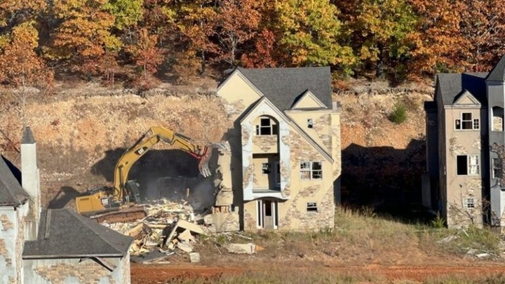 C&oacute; g&igrave; trong khu nghỉ dưỡng 1,6 tỷ USD bị bỏ hoang hơn thập kỷ?- Ảnh 6.