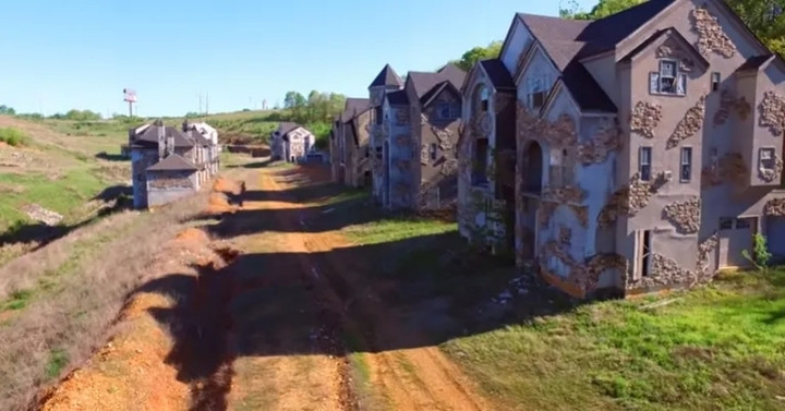 C&oacute; g&igrave; trong khu nghỉ dưỡng 1,6 tỷ USD bị bỏ hoang hơn thập kỷ?- Ảnh 8.