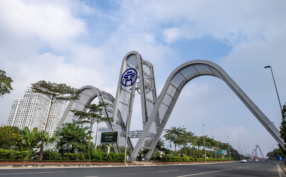 Thông báo khẩn liên quan đến người tham gia giao thông ở Hà Nội từ 25/11- Ảnh 1.