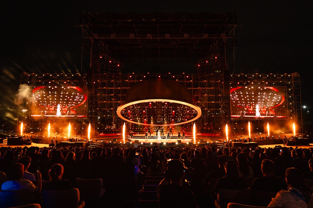 Quốc Thiên bật khóc trong live concert 10.000 khán giả- Ảnh 3.