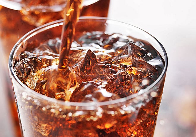 3 loại nước uống nhiều "ph&aacute; gan" chẳng k&eacute;m rượu bia, ngon đến mấy cũng n&ecirc;n bỏ sớm- Ảnh 1.