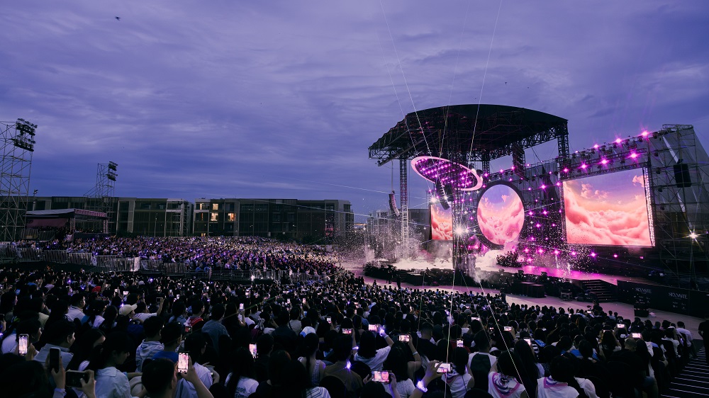 Quốc Thiên bật khóc trong live concert 10.000 khán giả- Ảnh 2.