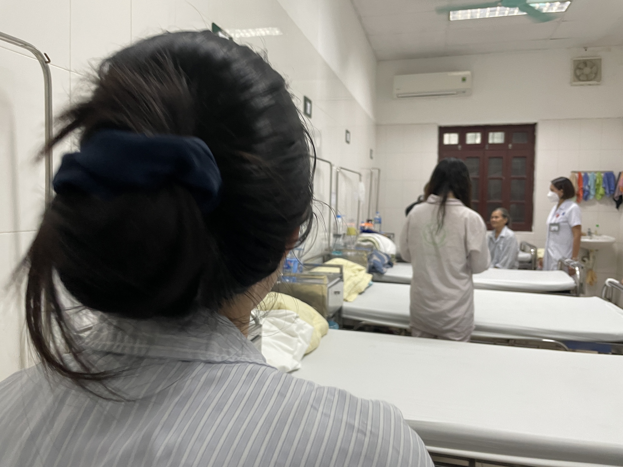 Nhiều người trẻ “sập nguồn” vì thức khuya?- Ảnh 2. Nhiều người trẻ “sập nguồn” vì thức khuya?- Ảnh 2.