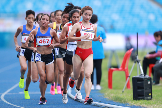 Nguyễn Thị Oanh - nhà vô địch bền bỉ- Ảnh 1.