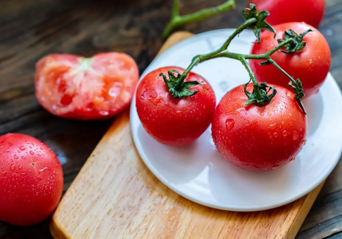 Sau tuổi 30 da xỉn màu, xuống sắc? Ăn ngay 6 món này để da sáng mịn căng bóng như tuổi đôi mươi!- Ảnh 2.