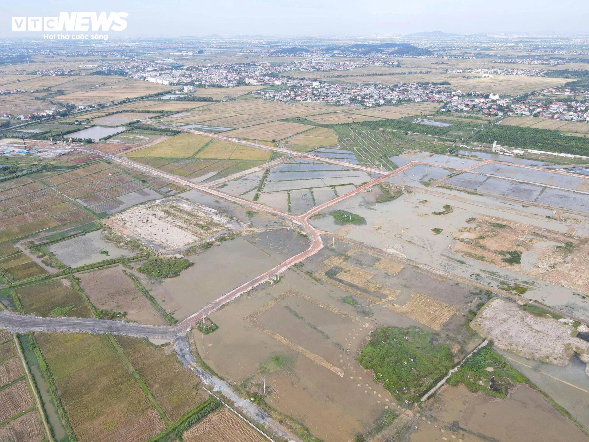 Cận cảnh khu đất gần 2.000 ha xây dựng sân bay lớn nhất miền Bắc- Ảnh 8.