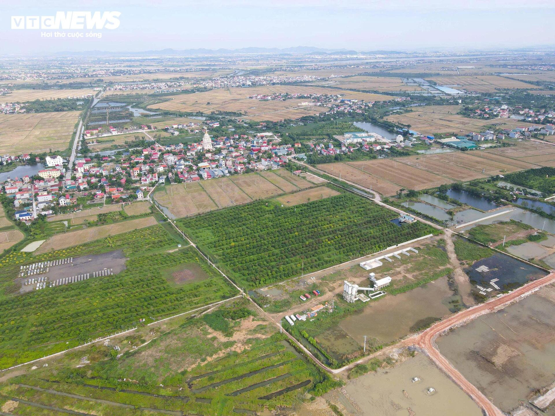 Cận cảnh khu đất gần 2.000 ha xây dựng sân bay lớn nhất miền Bắc- Ảnh 9.