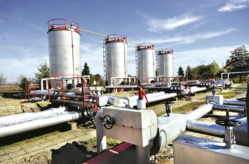 Tập đoàn khổng lồ Reliance của Ấn Độ đã từ bỏ dầu Nga - Ảnh 7.