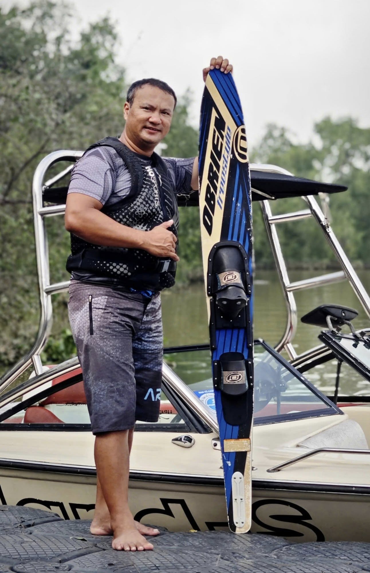 “Mỗi lần về bờ, mới biết mình còn sống”- Ảnh 1.