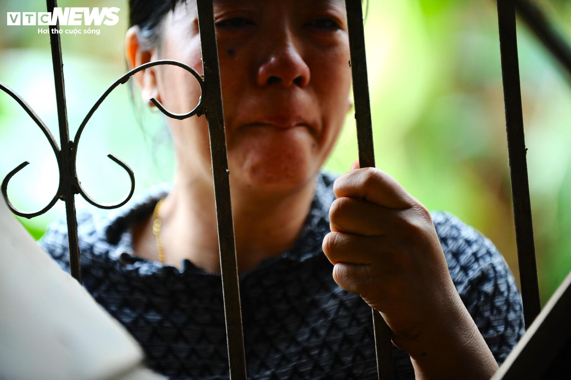 Những hình ảnh nhói lòng nơi rốn lũ Hòa Thịnh- Ảnh 4.