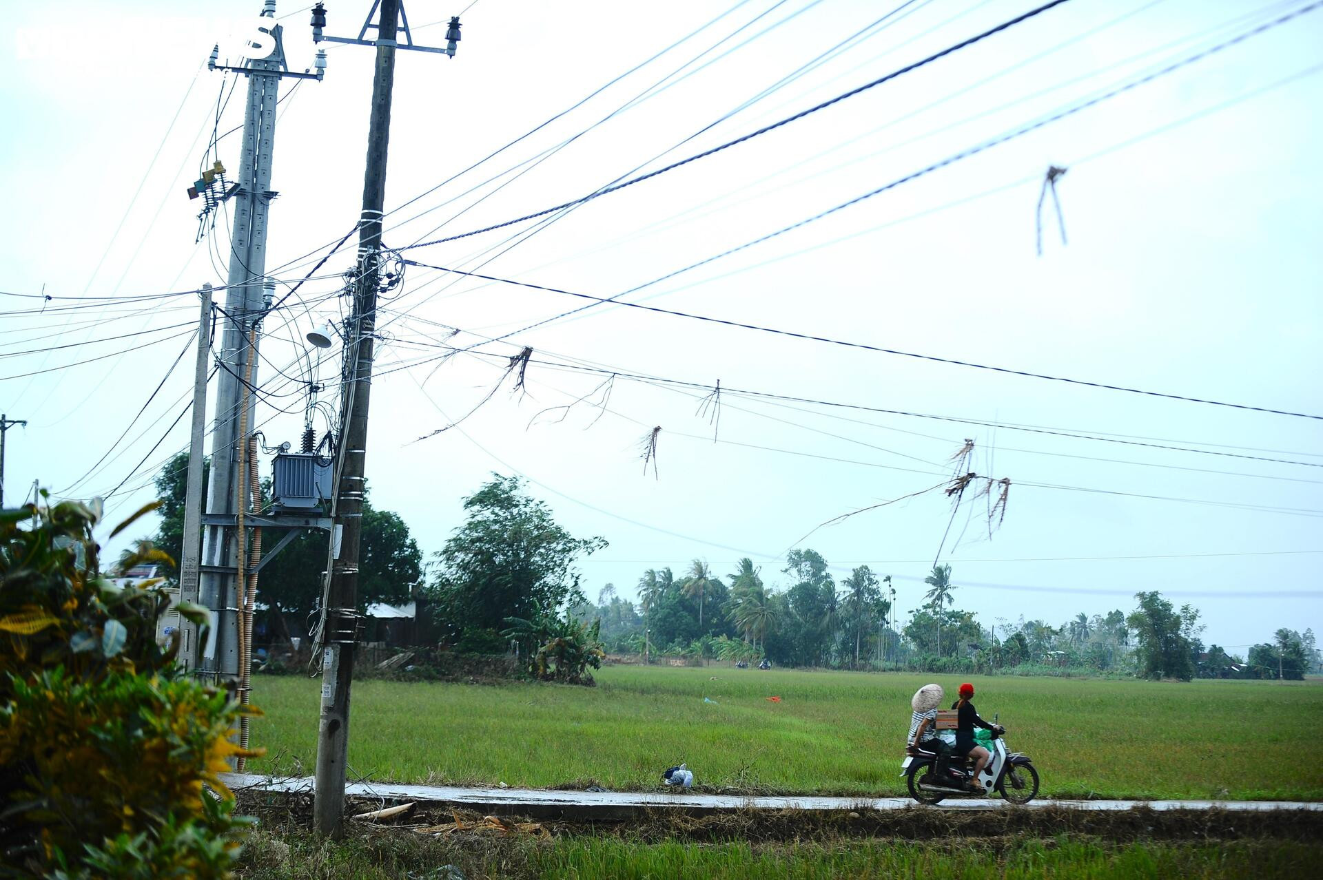 Những hình ảnh nhói lòng nơi rốn lũ Hòa Thịnh- Ảnh 22.