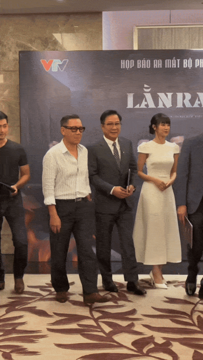 Nam diễn viên Việt 30 năm chưa từng có 1 bức ảnh xấu, ngoài đời còn đẹp gấp 10000 lần trên phim- Ảnh 1.