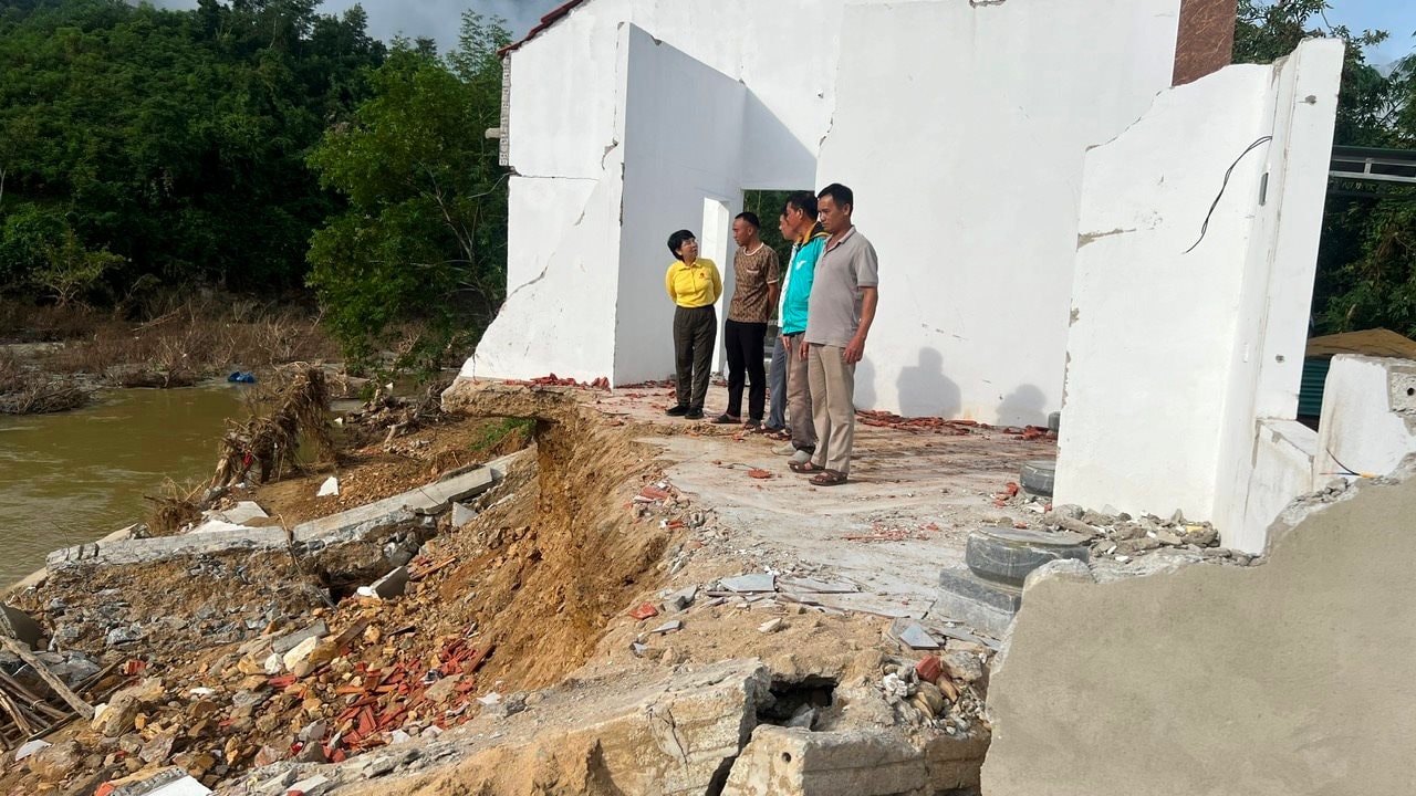 Nóng: Vingroup hỗ trợ khẩn cấp thêm 500 tỷ khắc phục hậu quả bão lũ, Quỹ Thiện Tâm đã đến hiện trường- Ảnh 3.