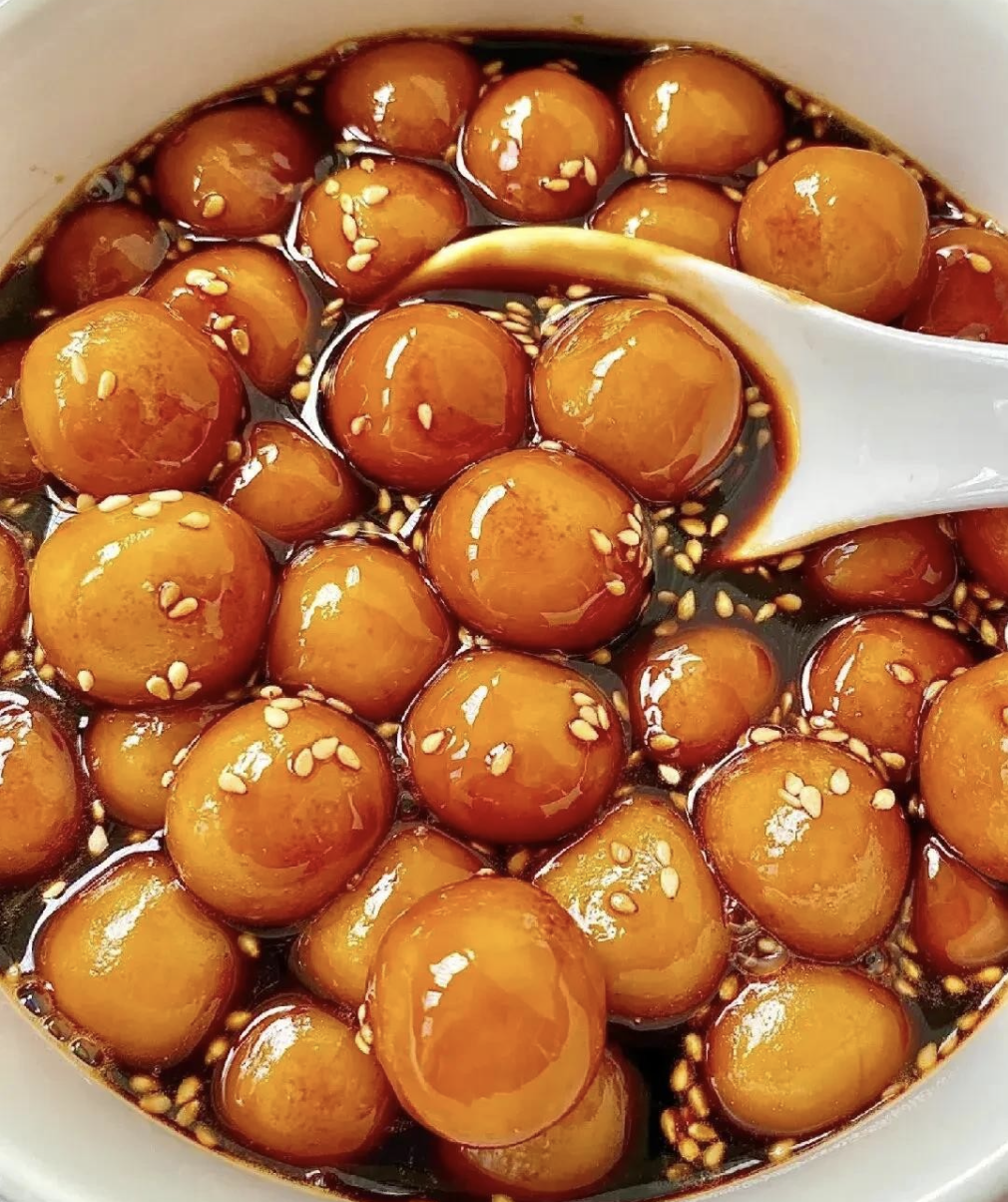 "Vua bổ máu giá rẻ" không phải táo tàu: 3 món dễ nấu giúp chị em hồng hào, đỡ mệt mỏi- Ảnh 15. "Vua bổ máu giá rẻ" không phải táo tàu: 3 món dễ nấu giúp chị em hồng hào, đỡ mệt mỏi- Ảnh 15.