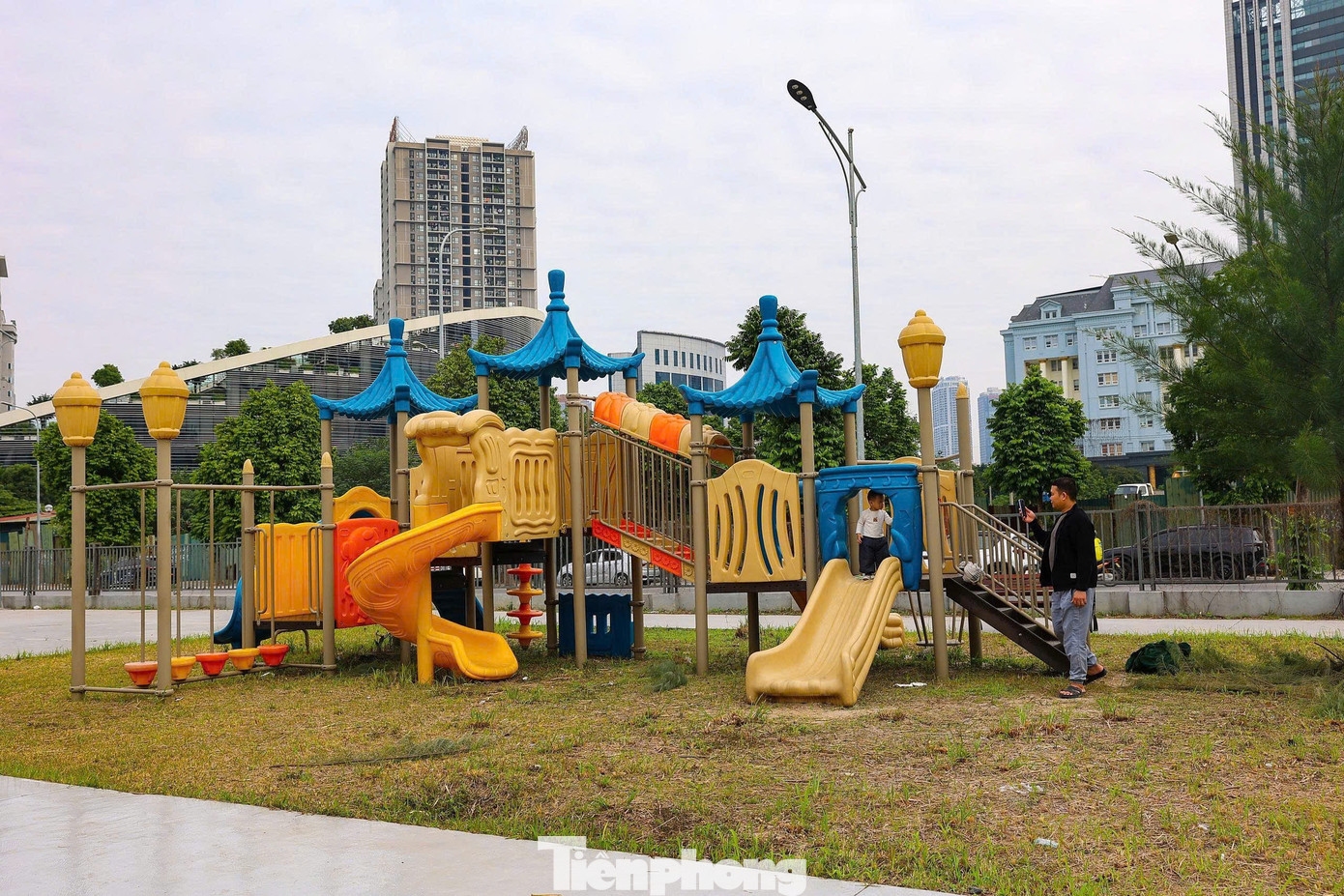 CV1 Cầu Giấy 'lột xác': Từ điểm nóng ô nhiễm thành công viên sạch chỉ sau một chiến dịch- Ảnh 20.