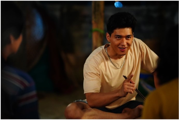 Mỹ nam Việt đóng liên tiếp 3 phim top 1 phòng vé: Visual đẹp phát sáng, cứ xuất hiện là có trăm tỷ- Ảnh 6. Mỹ nam Việt đóng liên tiếp 3 phim top 1 phòng vé: Visual đẹp phát sáng, cứ xuất hiện là có trăm tỷ- Ảnh 6.