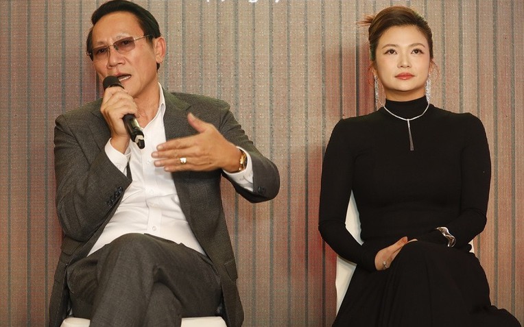 NSƯT Hoàng Hải lần đầu vào vai chồng mỹ nhân phim giờ vàng, kể chuyện tình U50 "trái dấu"- Ảnh 1.