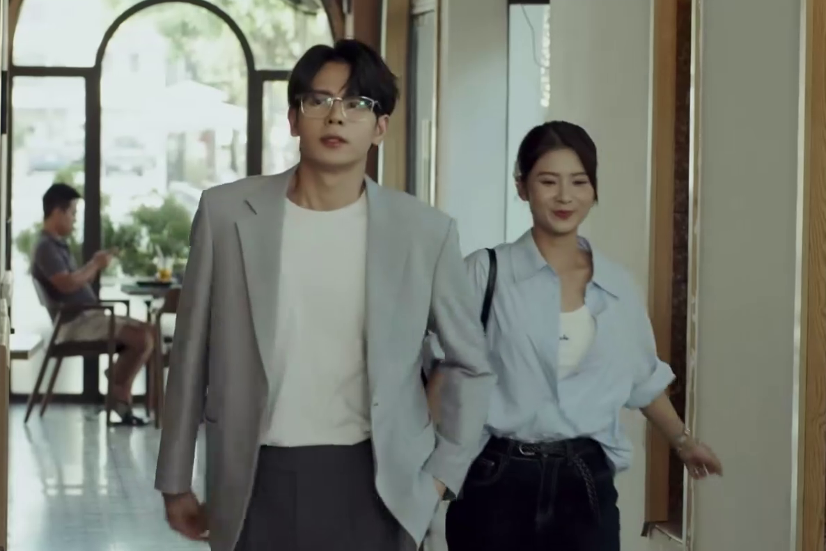 NSƯT Hoàng Hải lần đầu vào vai chồng mỹ nhân phim giờ vàng, kể chuyện tình U50 "trái dấu"- Ảnh 7.