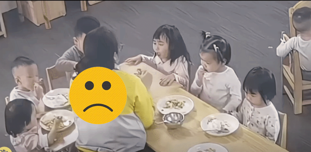 Đoạn clip mầm non gây bất bình nhất lúc này: Hành động cô giáo đút cơm cho bé khiến nhiều phụ huynh lo lắng - Ảnh 3.