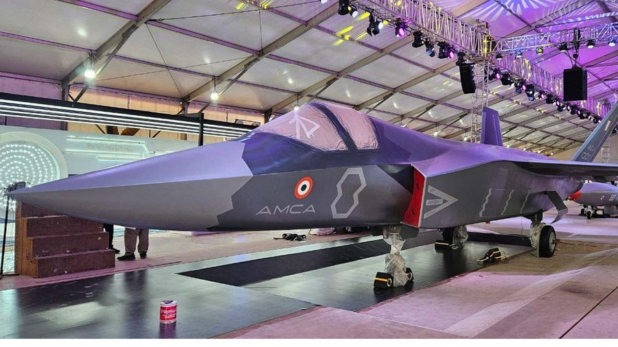 Ấn Độ khẳng định tiêm kích AMCA đã vượt mặt Su-57- Ảnh 1.