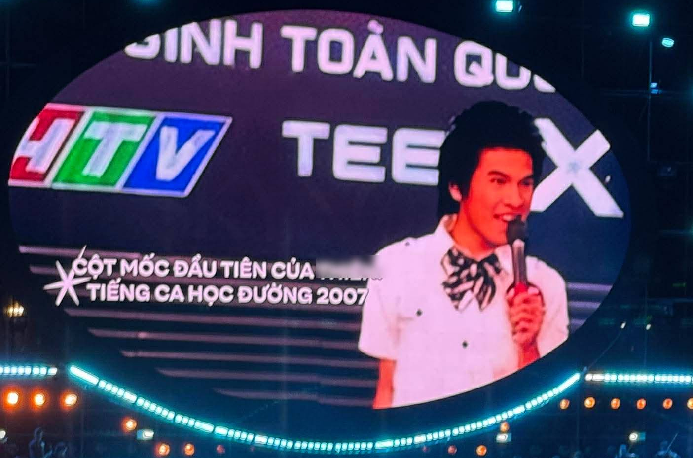 Bạn c&oacute; nhận ra nam sinh n&agrave;y? Hiện rất nổi tiếng ở Việt Nam, con đường học h&agrave;nh loằng ngoằng nhưng đ&aacute;ng nể- Ảnh 1.