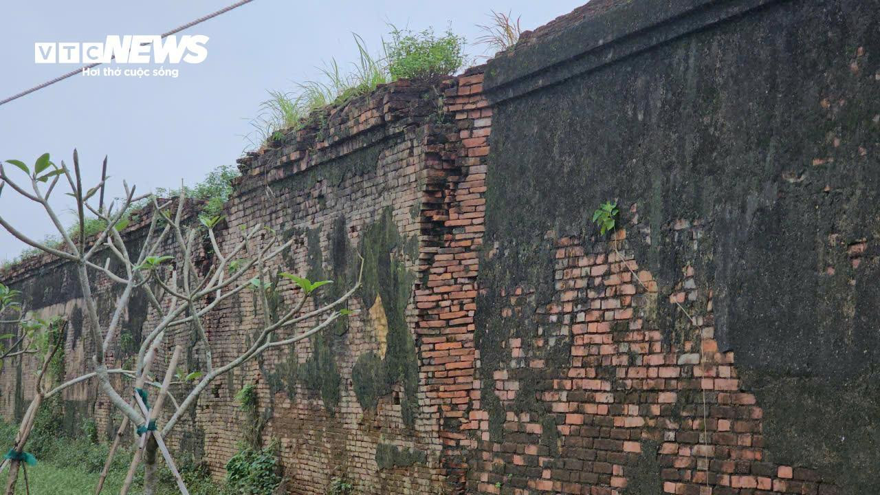 Cảnh hư hại trên Hoàng thành triều Nguyễn sau đợt mưa lũ lịch sử- Ảnh 9.