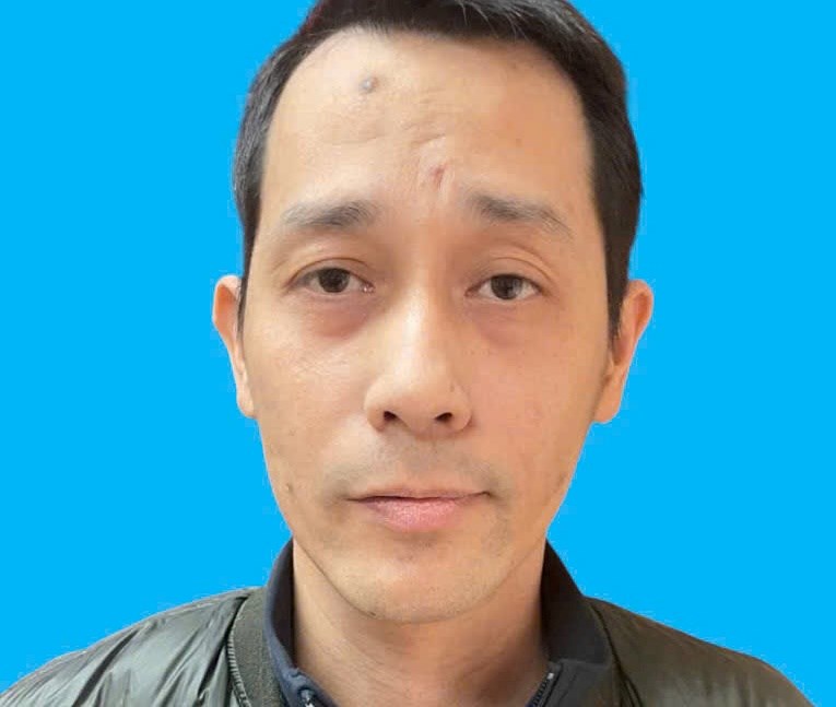 Bắt Trần Toàn - kẻ đâm gục 1 phụ nữ trên vỉa hè- Ảnh 1. Bắt Trần Toàn - kẻ đâm gục 1 phụ nữ trên vỉa hè- Ảnh 1.